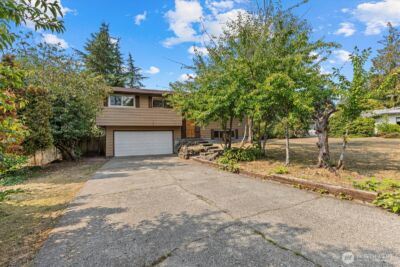 18408 63RD PL W , Lynnwood, WA 98037 - Photo 3