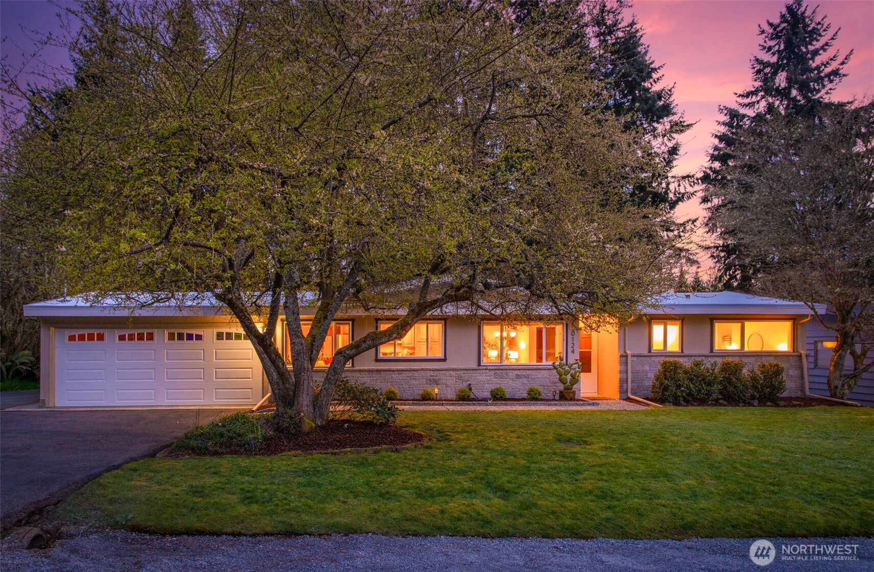 10124 241st Place SW, Edmonds, WA 98020