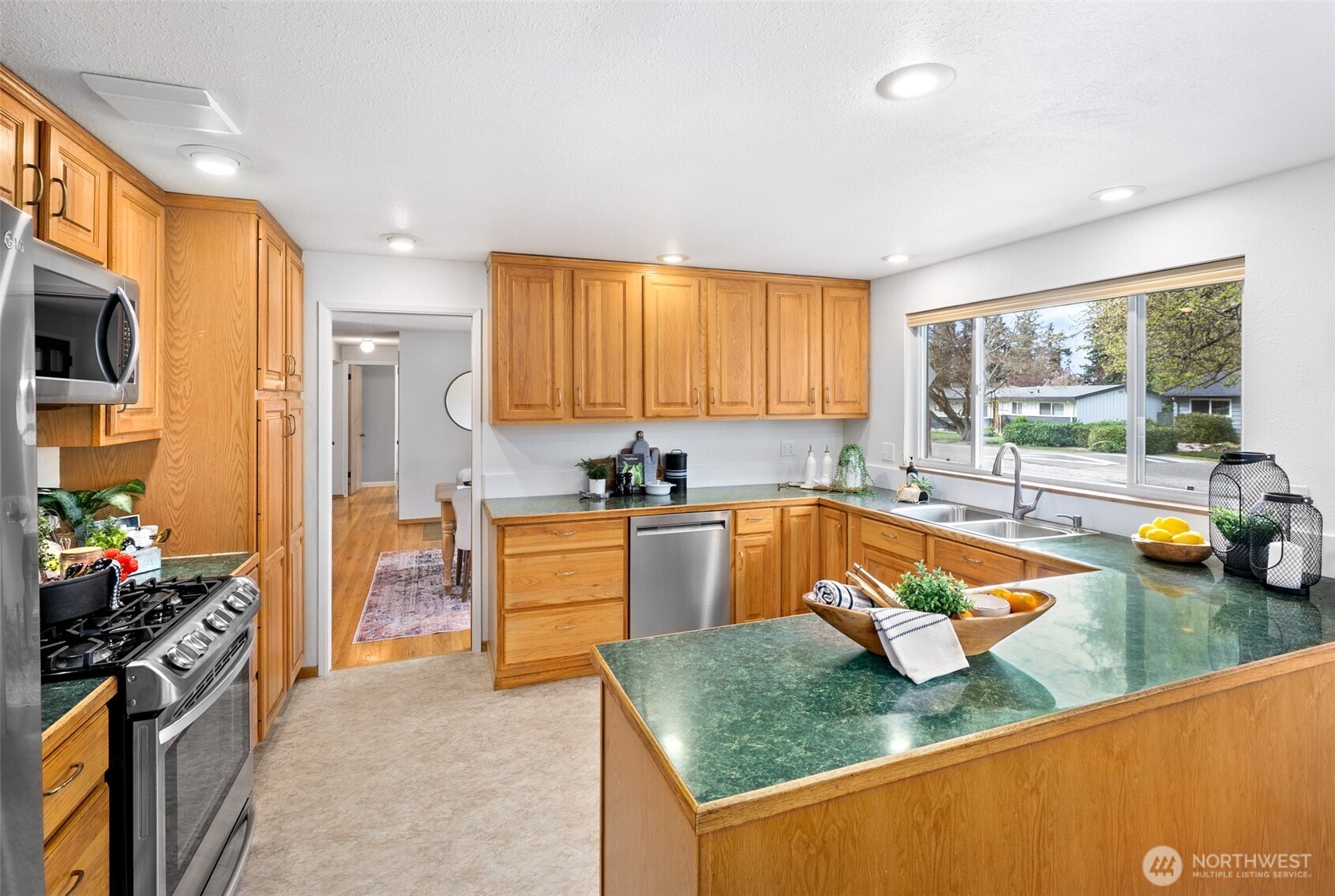 10124 241st Place SW, Edmonds, WA 98020