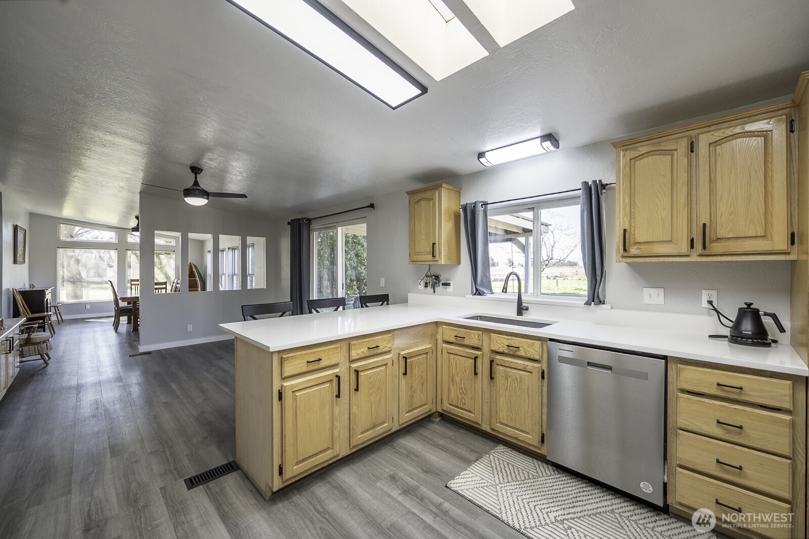 9116 Road P NW, Quincy, WA 98848