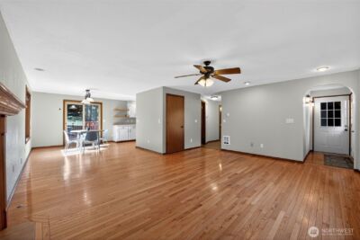 7511 Kittiwake Drive SE, Olympia, WA 98513 - Photo 4