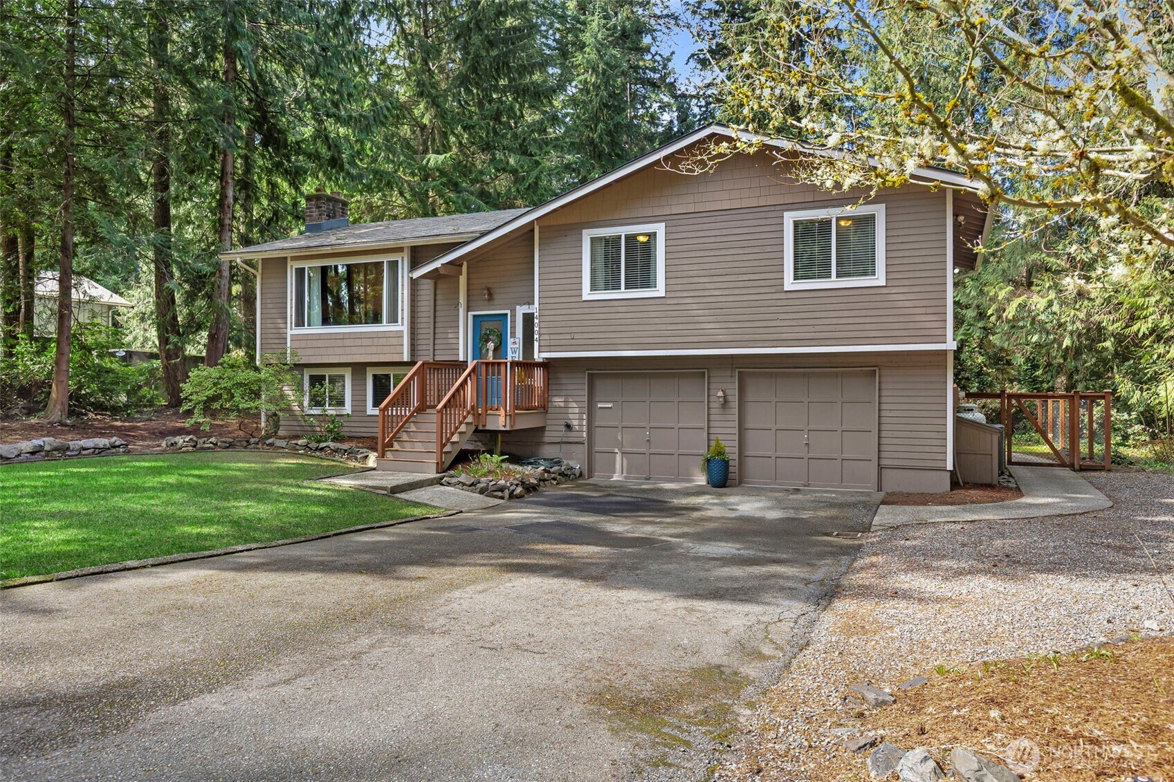 14004 52nd Avenue NW, Gig Harbor, WA 98332