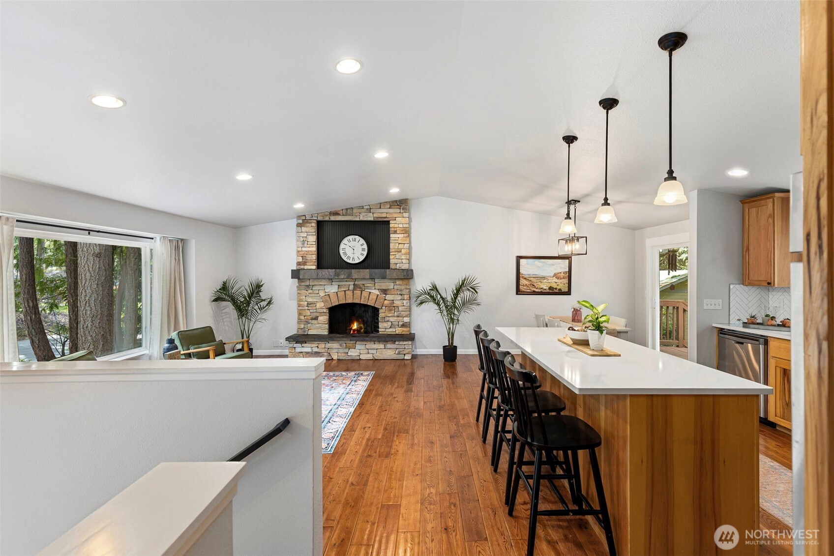 14004 52nd Avenue NW, Gig Harbor, WA 98332