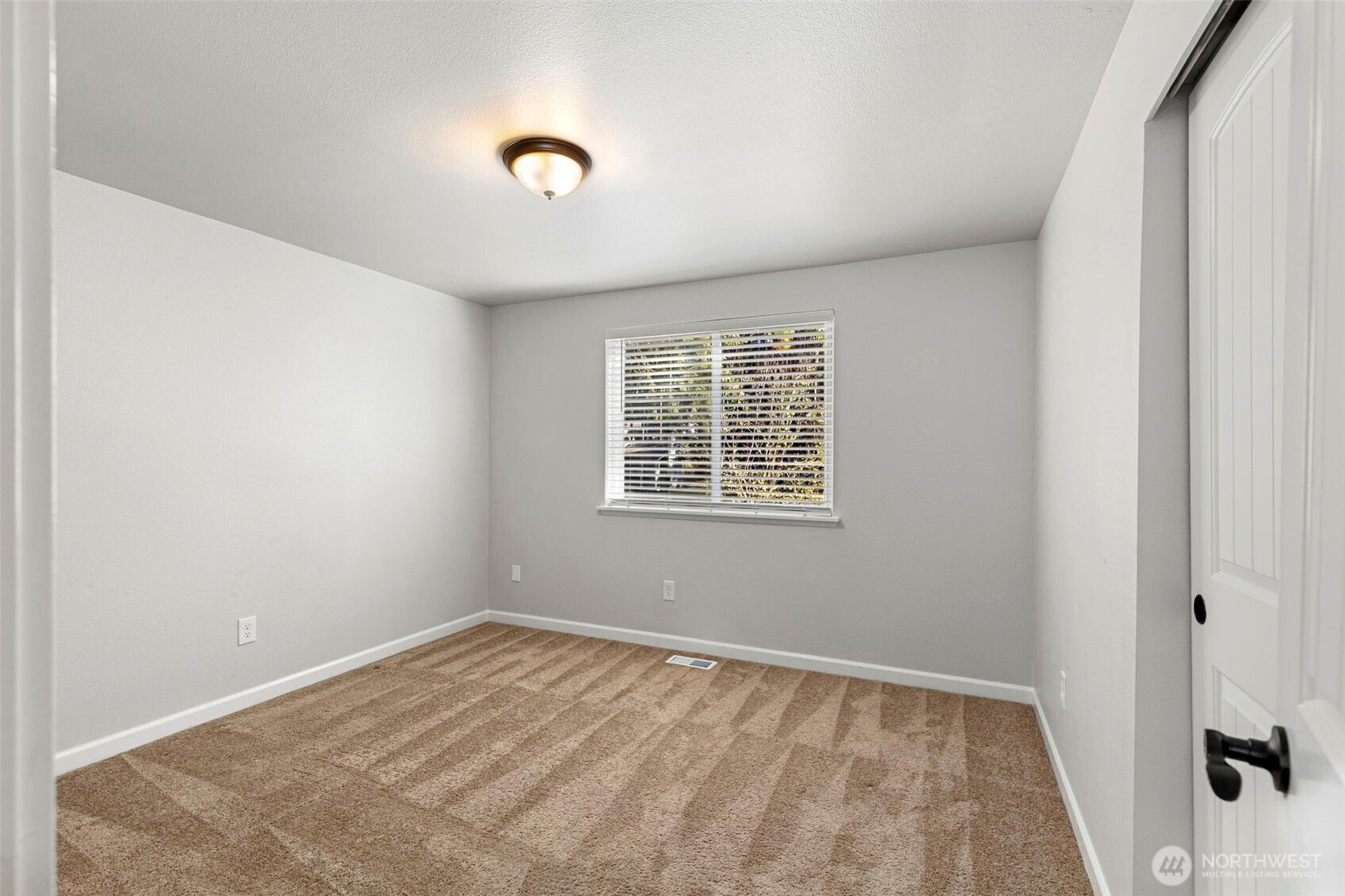 14004 52nd Avenue NW, Gig Harbor, WA 98332