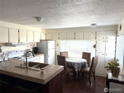 1313 Harrison Avenue ##208, Centralia, WA 98531 - Photo 2