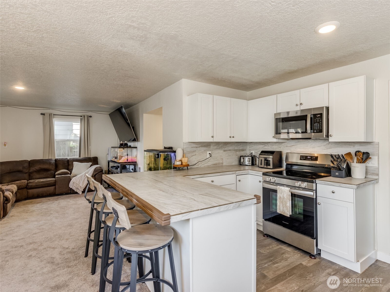 65 NW Shintaffer Street , Castle Rock, WA 98611
