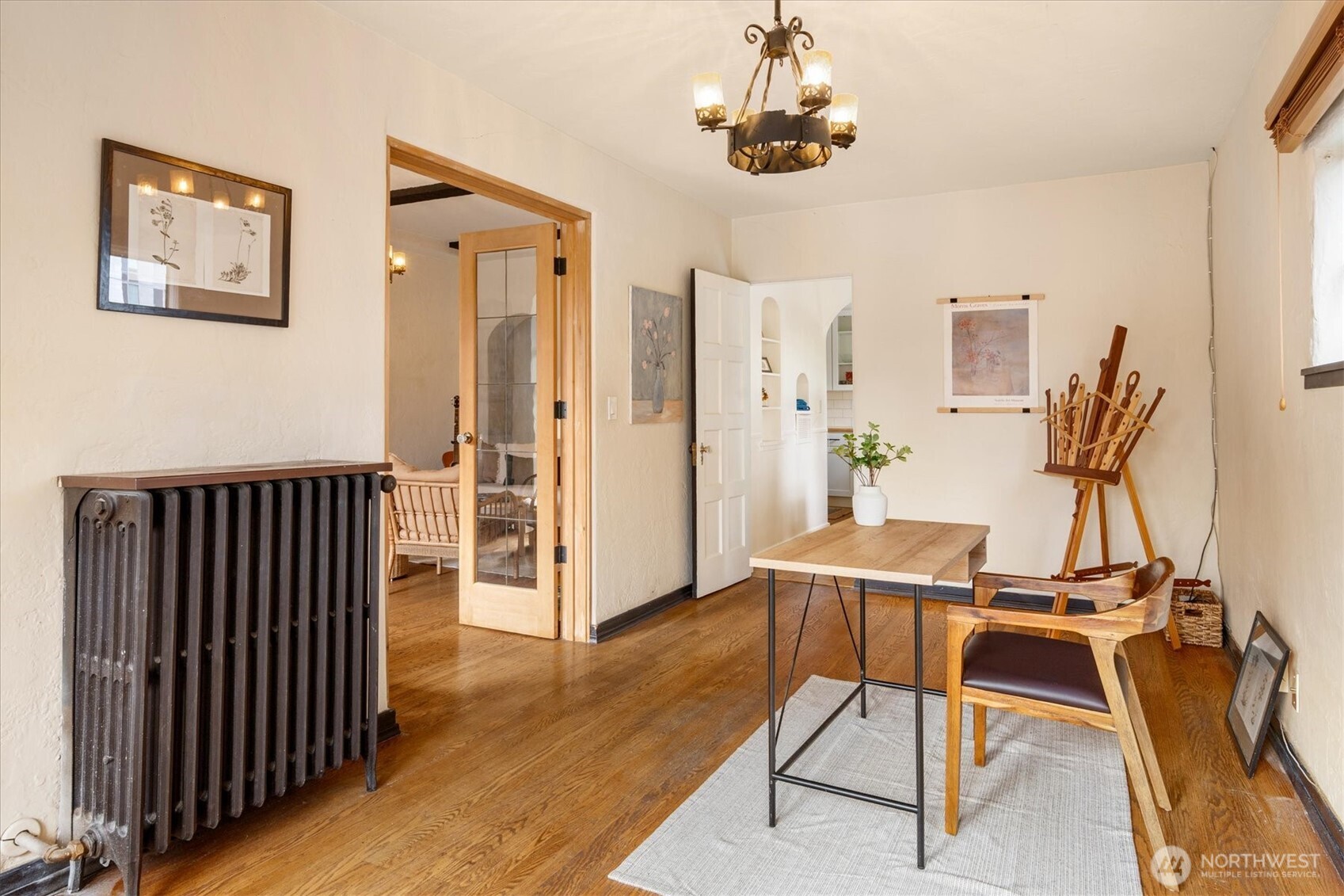 1106 NE 42nd #19, Seattle, WA 98105