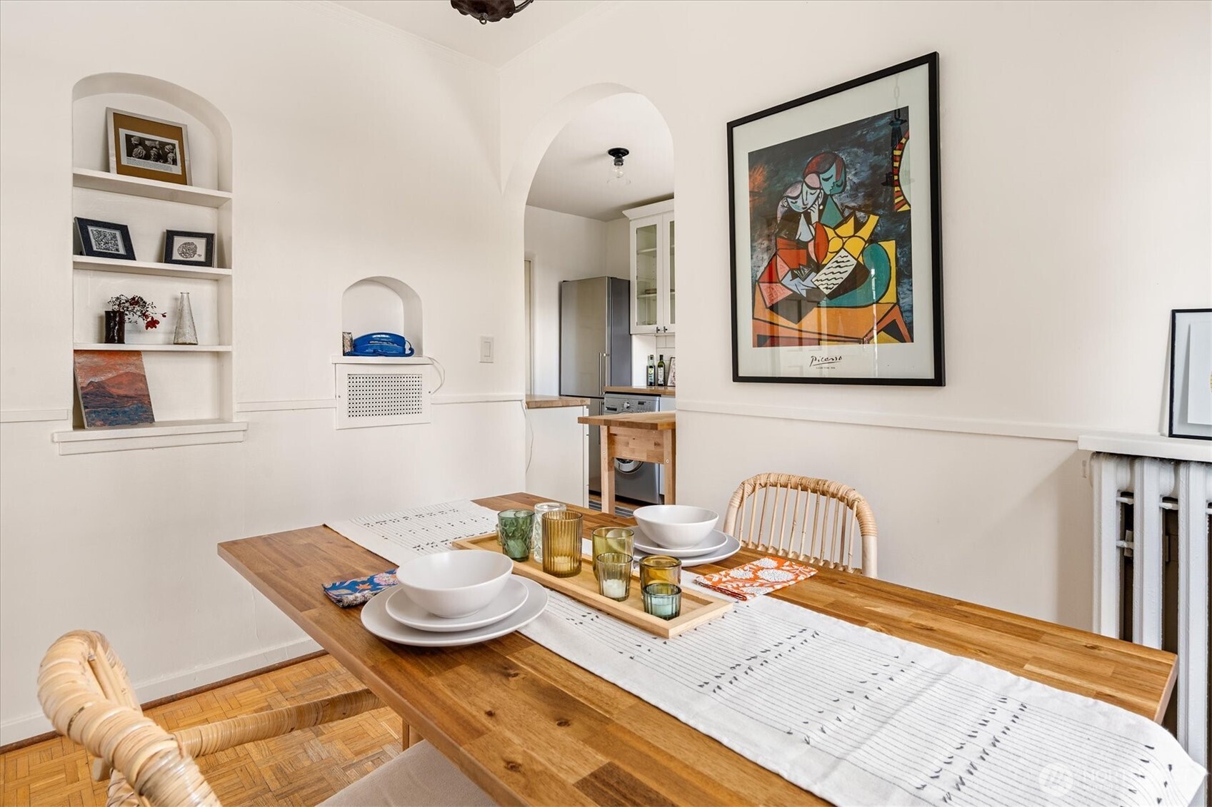 1106 NE 42nd #19, Seattle, WA 98105