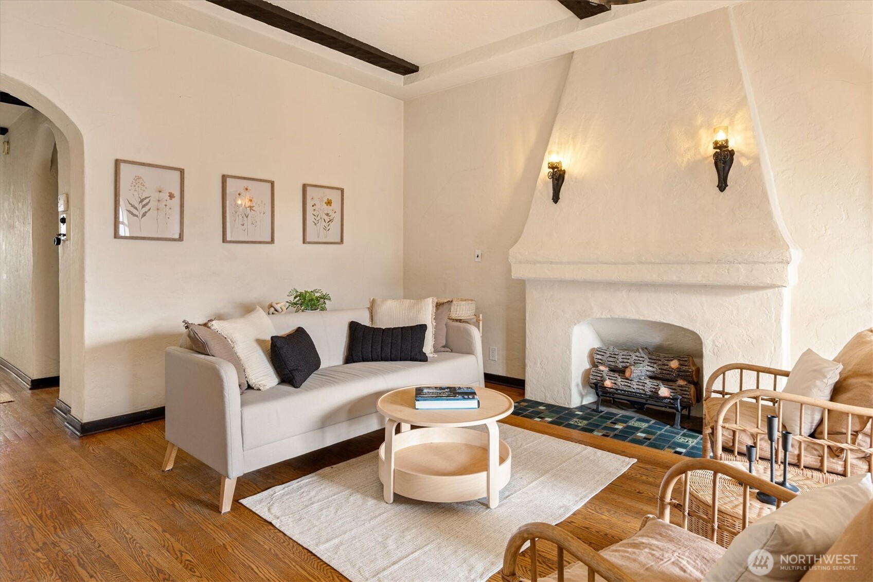 1106 NE 42nd #19, Seattle, WA 98105