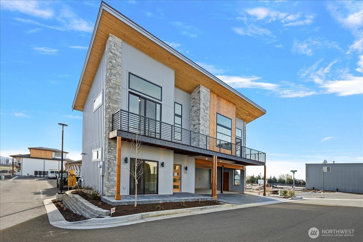 120 Skipping Stone Loop , Lynden, WA 98264