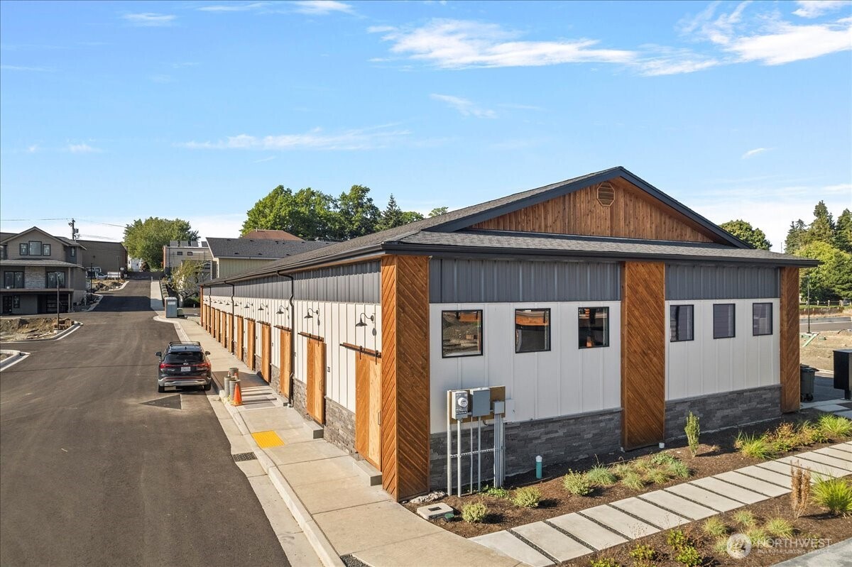 120 Skipping Stone Loop , Lynden, WA 98264