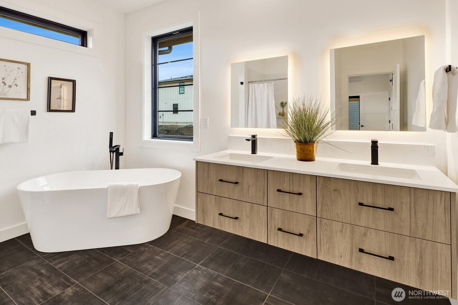 208 Riverwalk Drive , Lynden, WA 98264