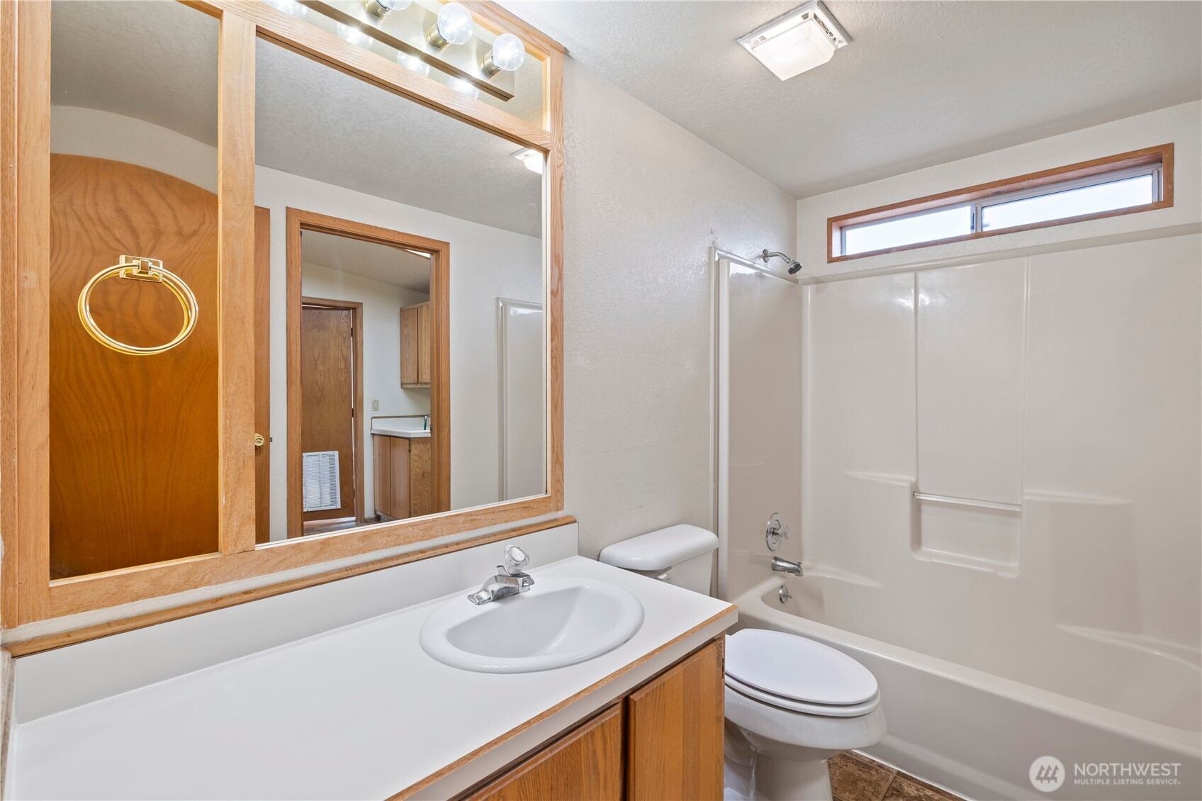 16487 Road 3 NW, Quincy, WA 98848