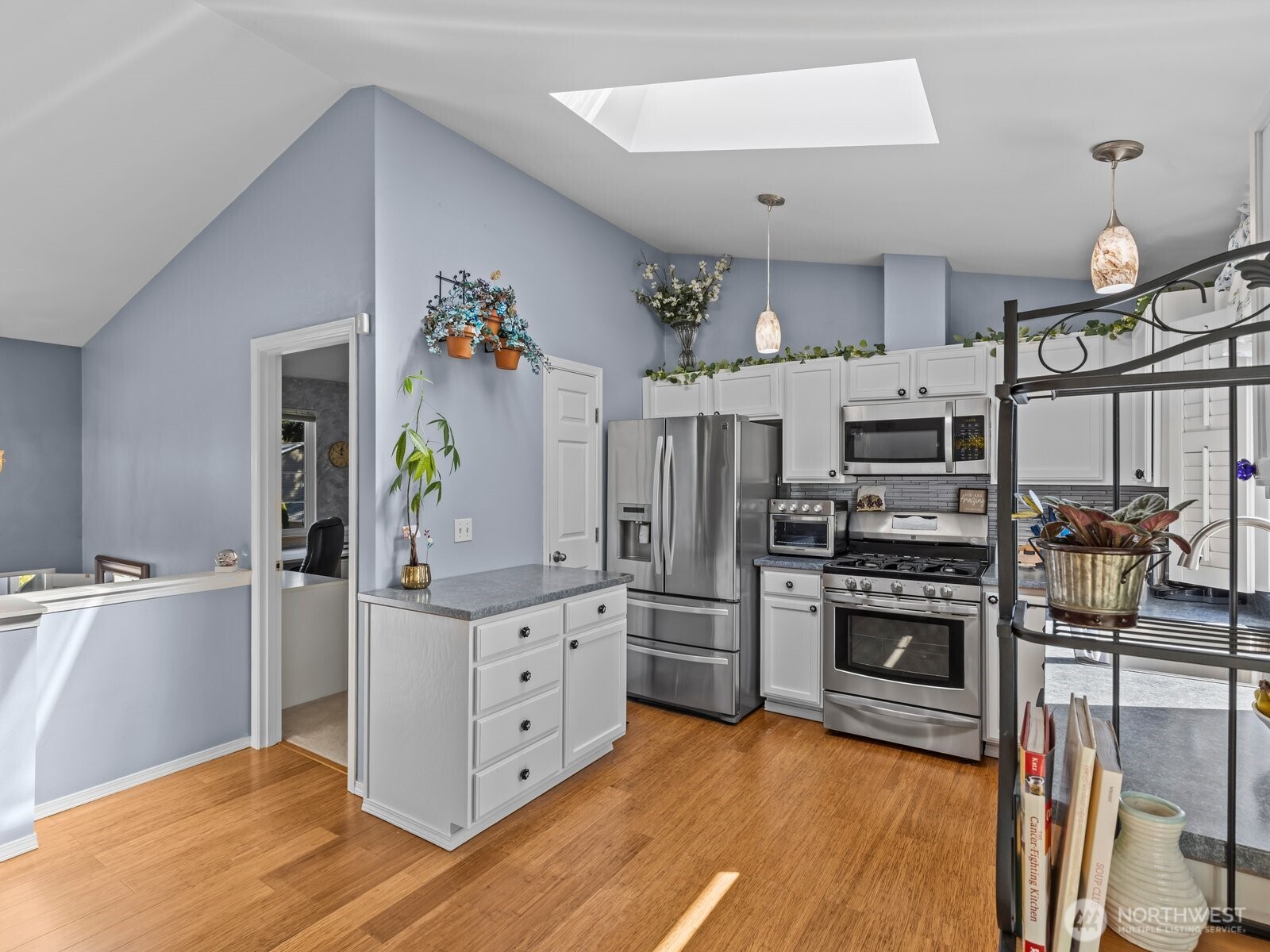 312 168th Place SE, Bothell, WA 98012