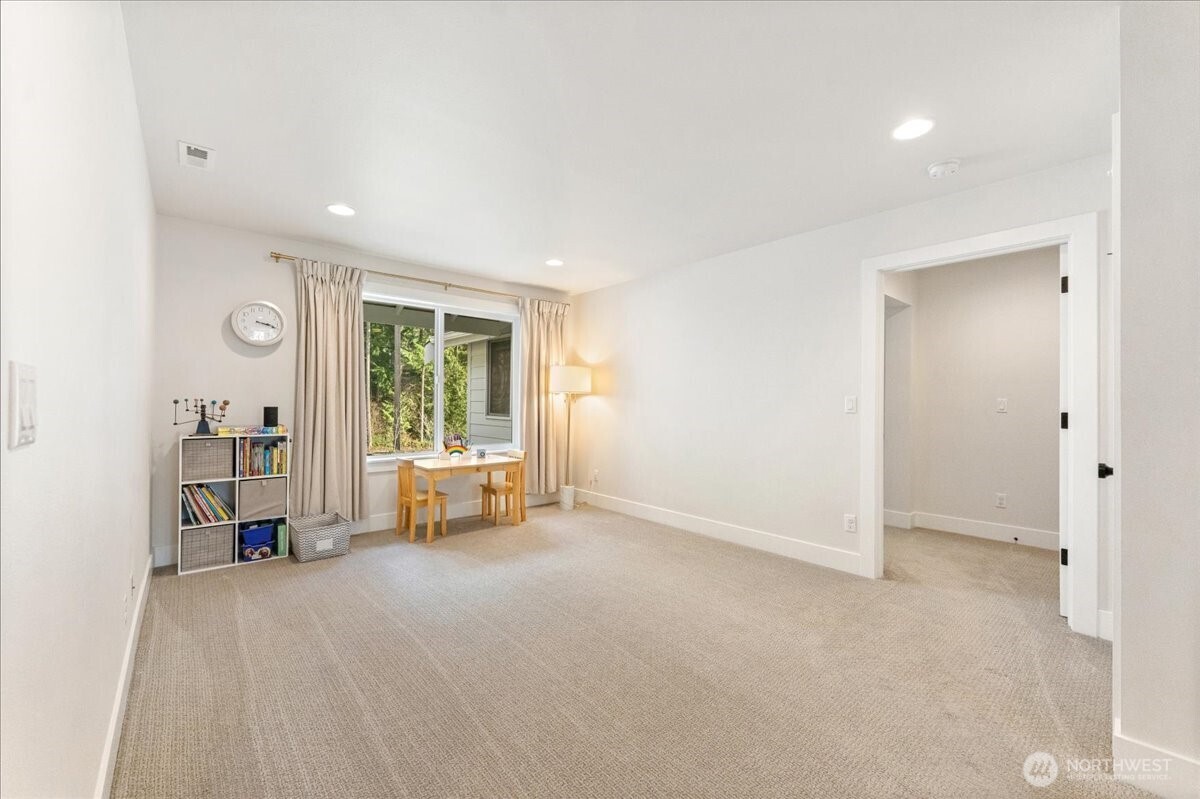 18905 129th Street E, Bonney Lake, WA 98391