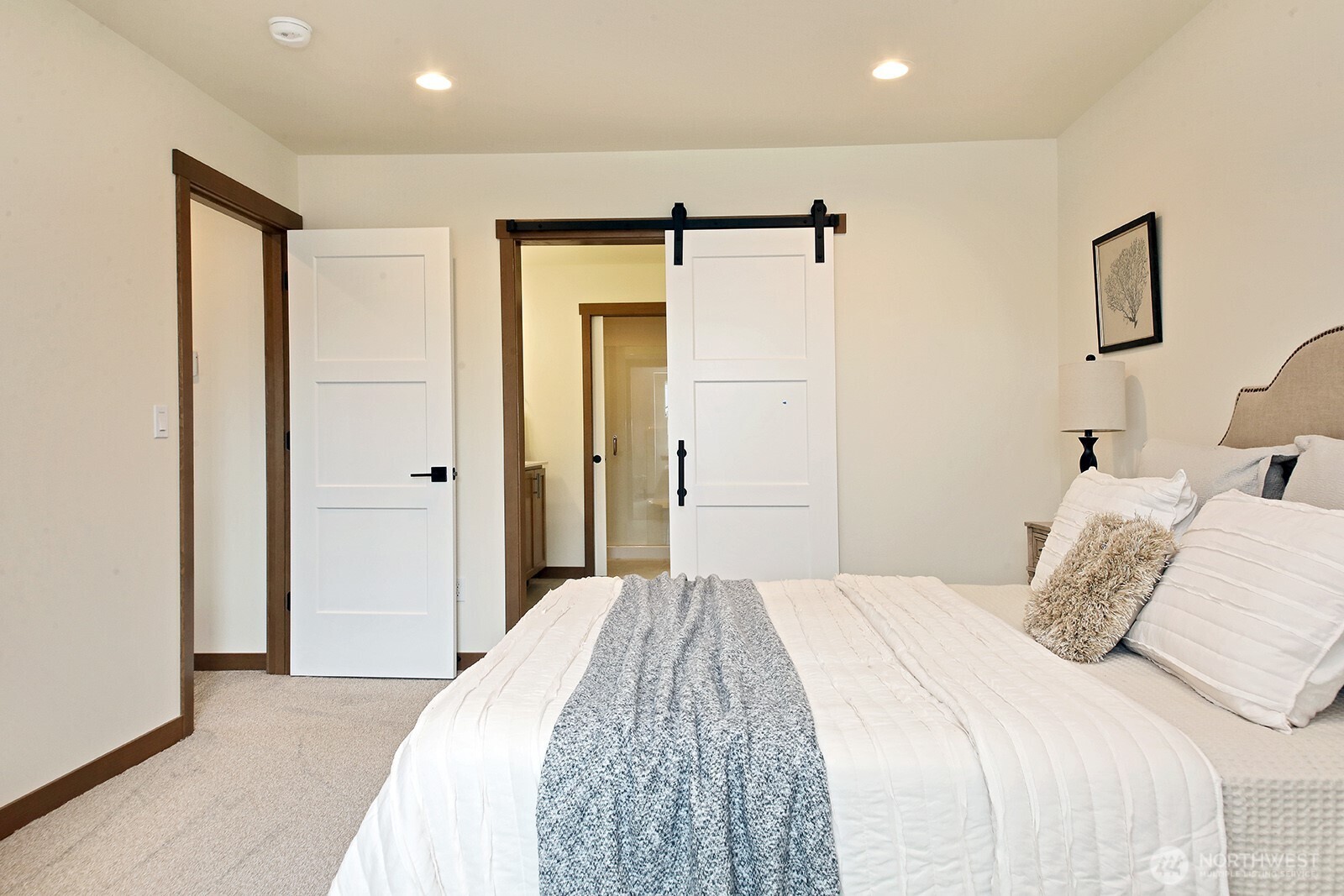 695 3rd Street #B, Langley, WA 98260