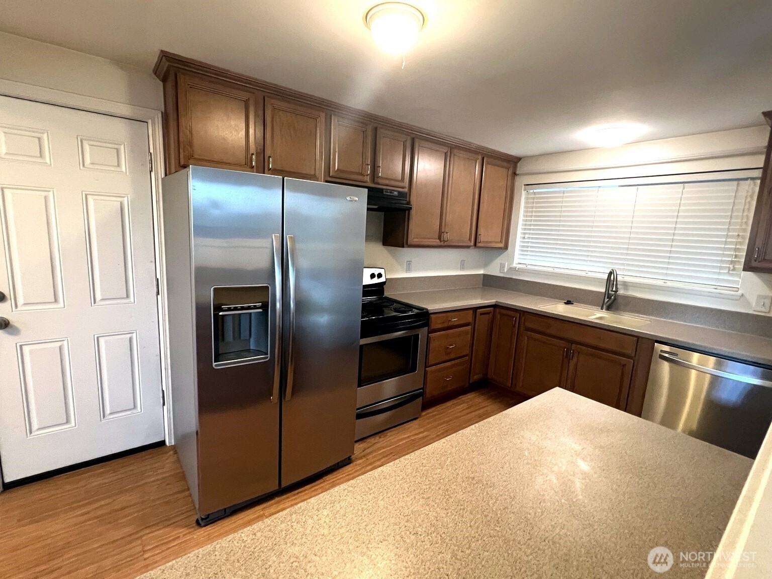 17930 Military Road S, SeaTac, WA 98188