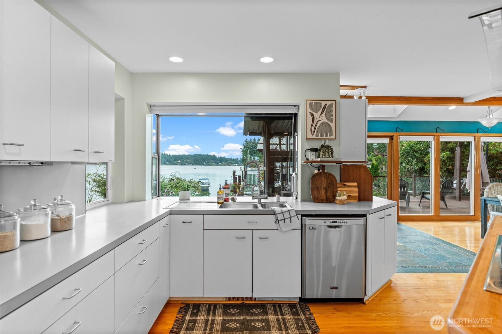 225 3rd Court , Fox Island, WA 98333-9705