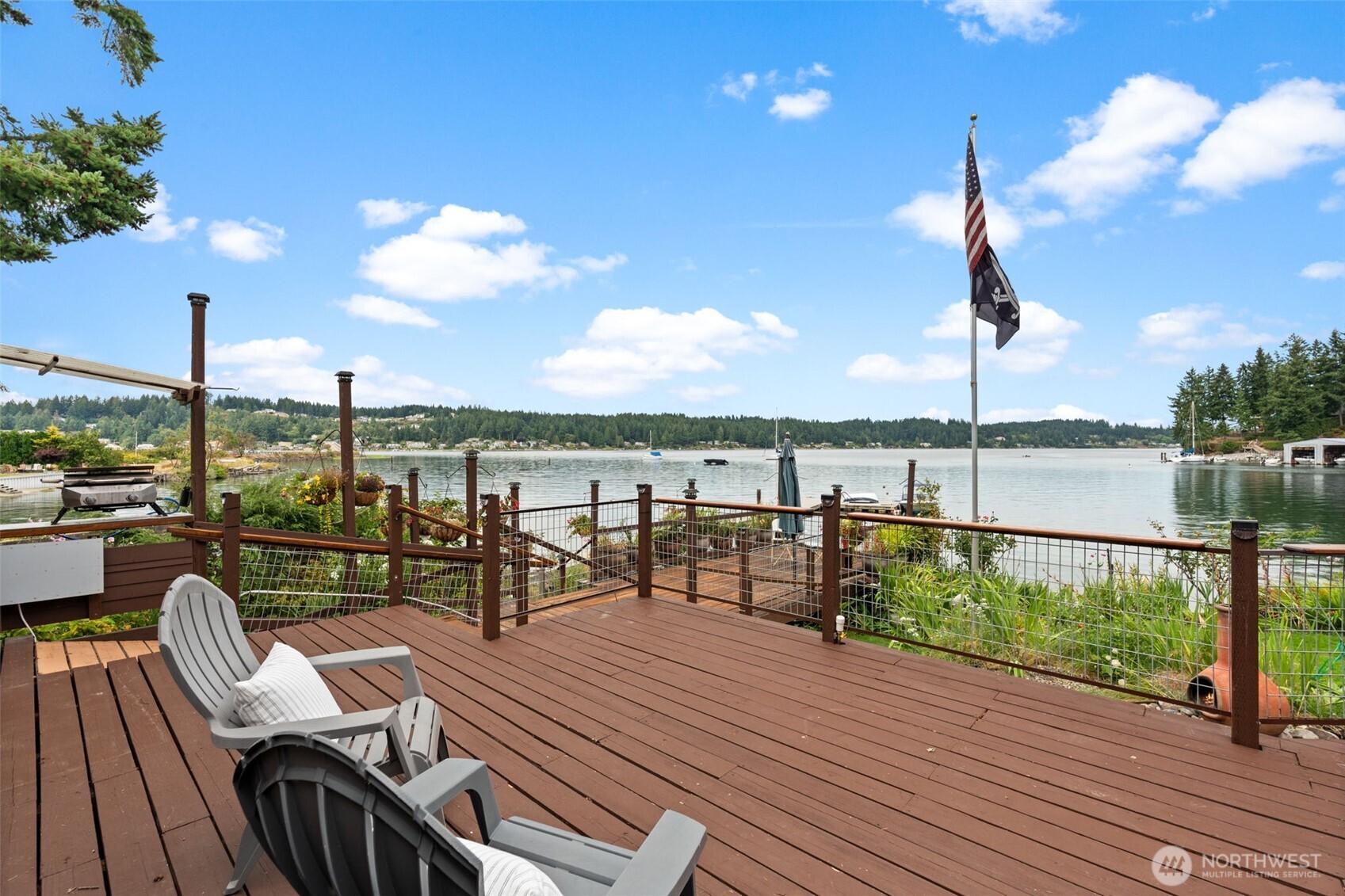 225 3rd Court , Fox Island, WA 98333-9705