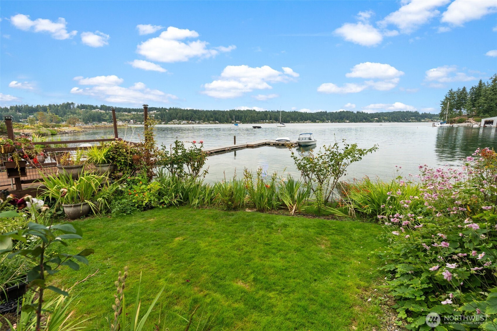 225 3rd Court , Fox Island, WA 98333-9705