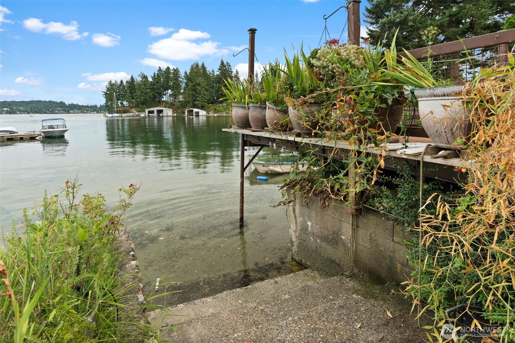 225 3rd Court , Fox Island, WA 98333-9705