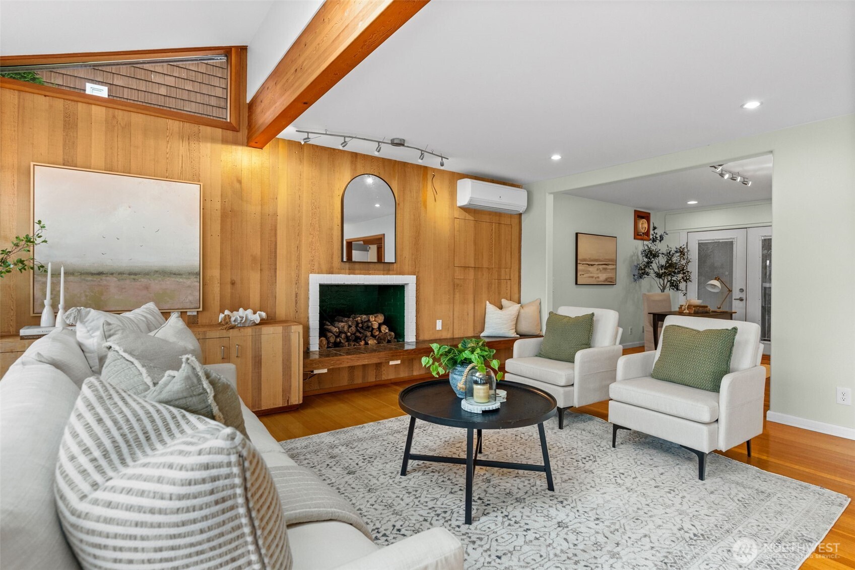 225 3rd Court , Fox Island, WA 98333-9705