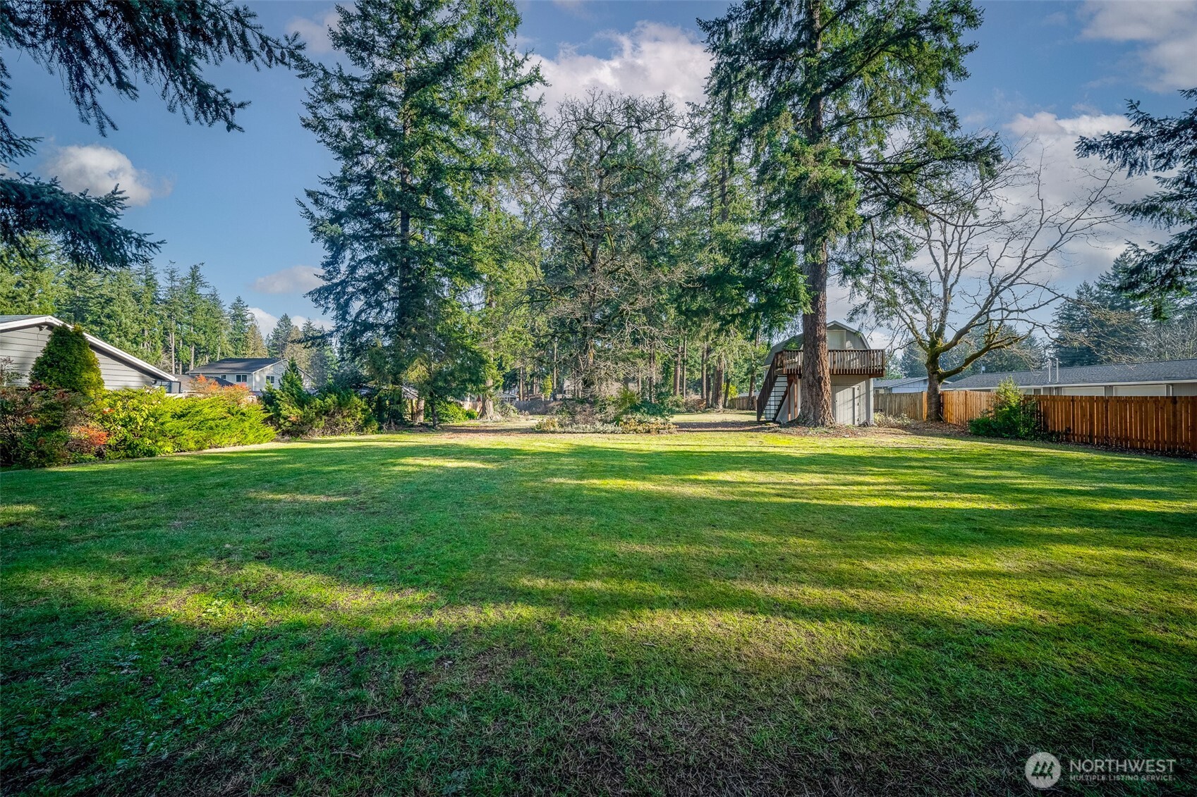 16011 Spanaway Loop S, Spanaway, WA 98387