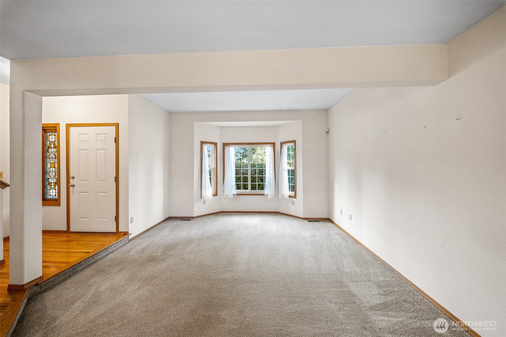 16011 Spanaway Loop S, Spanaway, WA 98387