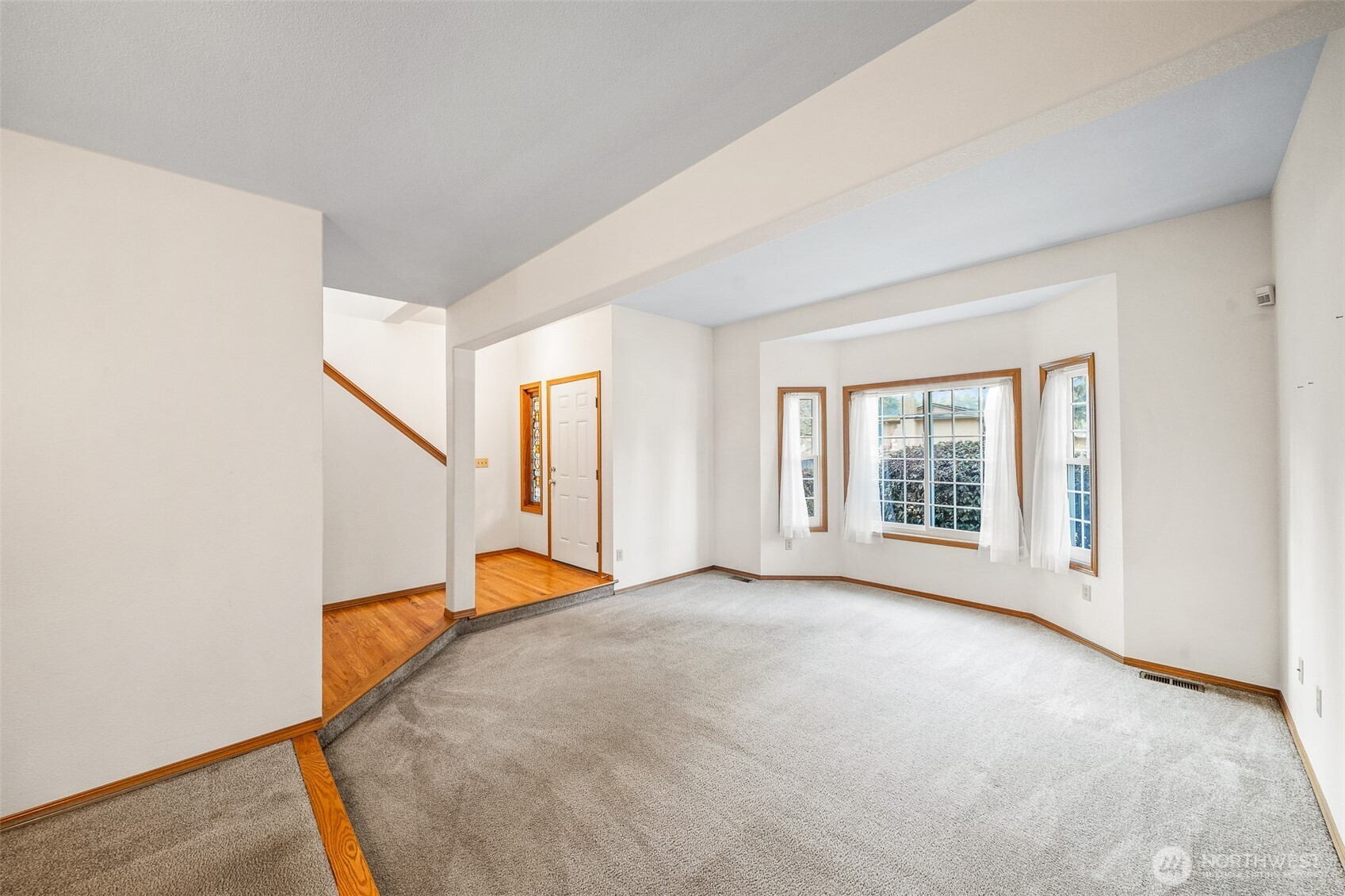 16011 Spanaway Loop S, Spanaway, WA 98387