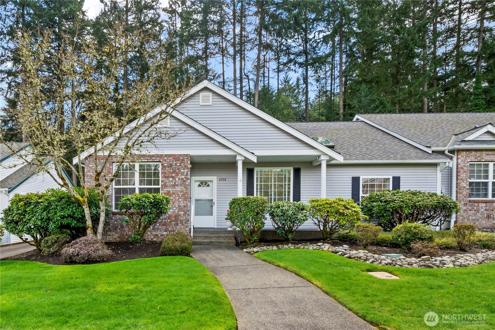 6910 51st Street Ct W #14A, University Place, WA 98467