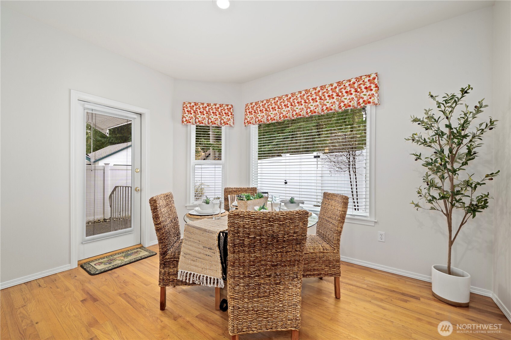 6910 51st Street Ct W #14A, University Place, WA 98467