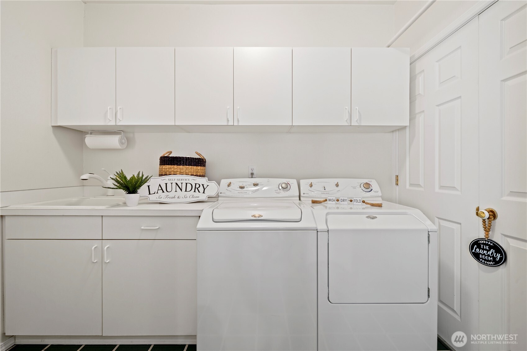 6910 51st Street Ct W #14A, University Place, WA 98467