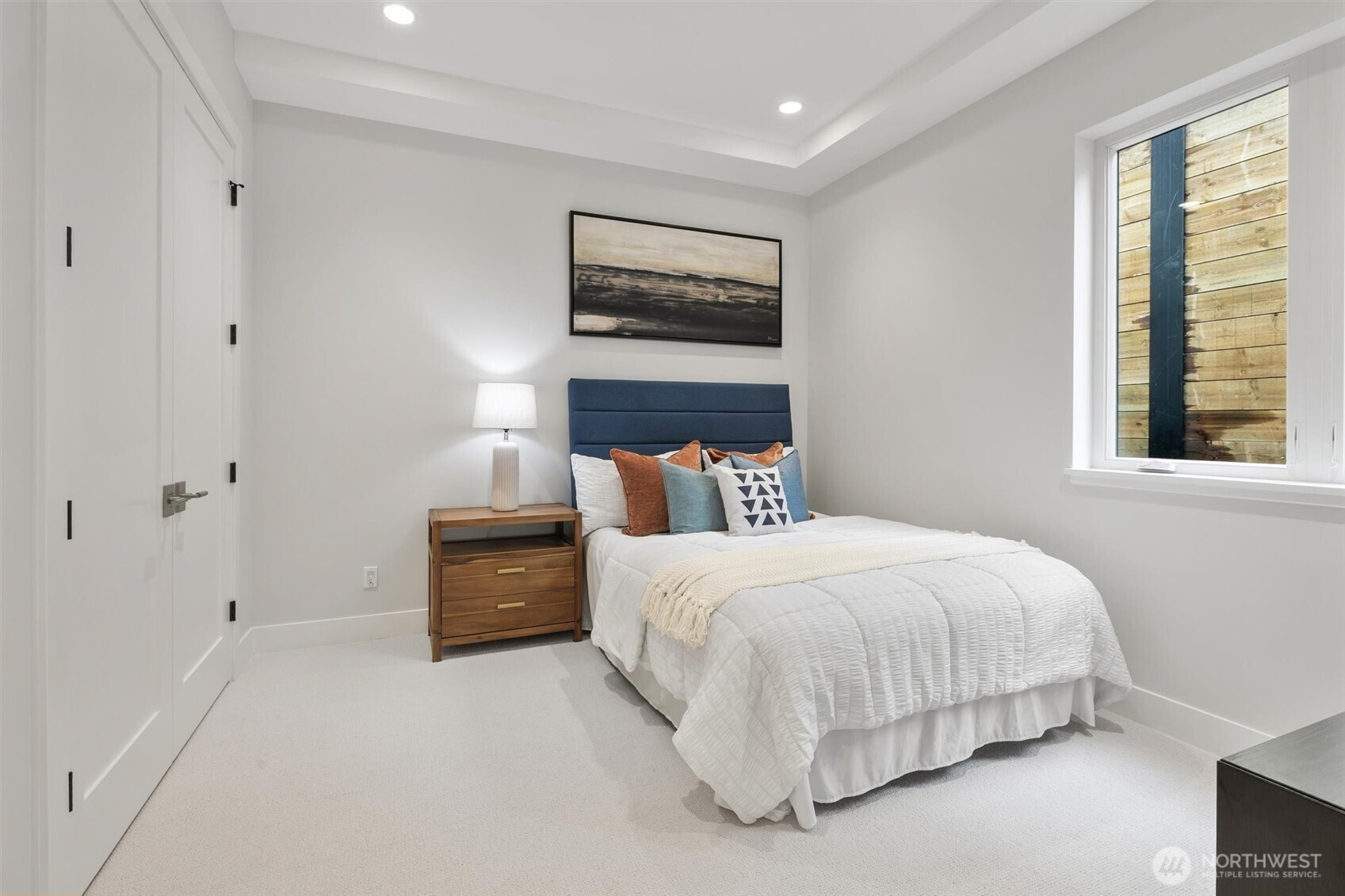 11921 90th Ave NE, Kirkland, WA 98034