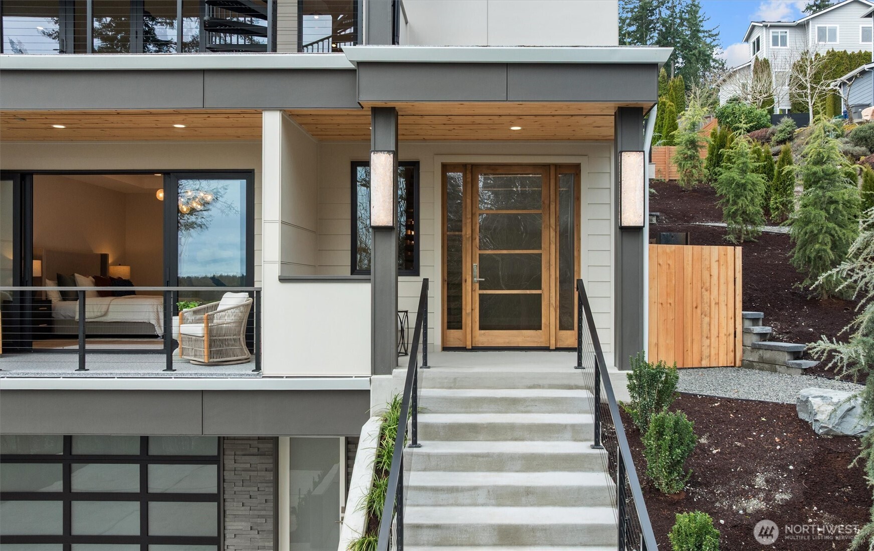 11921 90th Ave NE, Kirkland, WA 98034