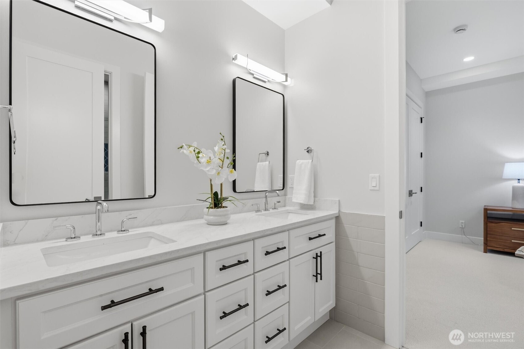 11921 90th Ave NE, Kirkland, WA 98034