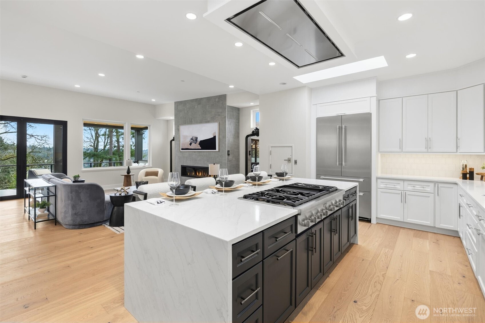 11921 90th Ave NE, Kirkland, WA 98034