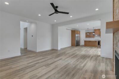 16216 76th Avenue Ct E, Puyallup, WA 98375 - Photo 4