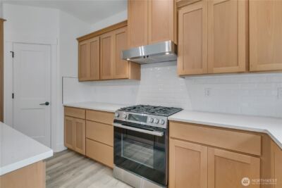 16216 76th Avenue Ct E, Puyallup, WA 98375 - Photo 10