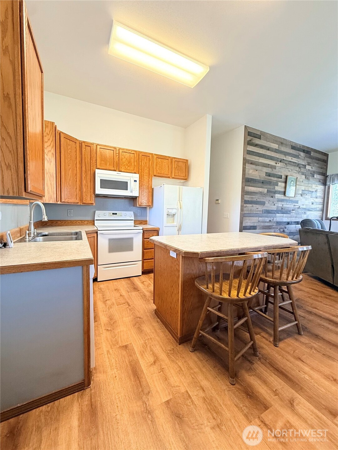 63 Shumway , Omak, WA 98841