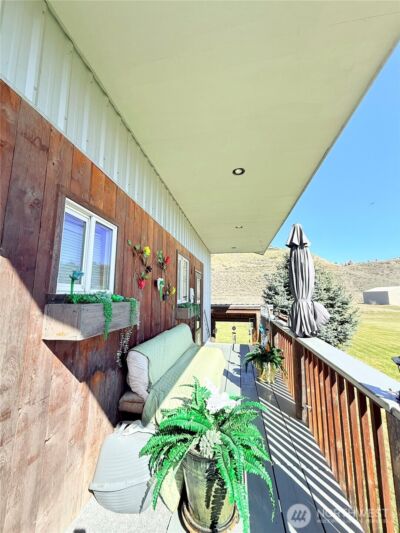 63 Shumway , Omak, WA 98841 - Photo 32