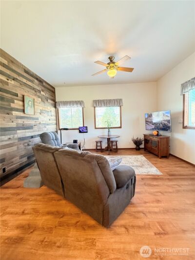 63 Shumway , Omak, WA 98841 - Photo 5
