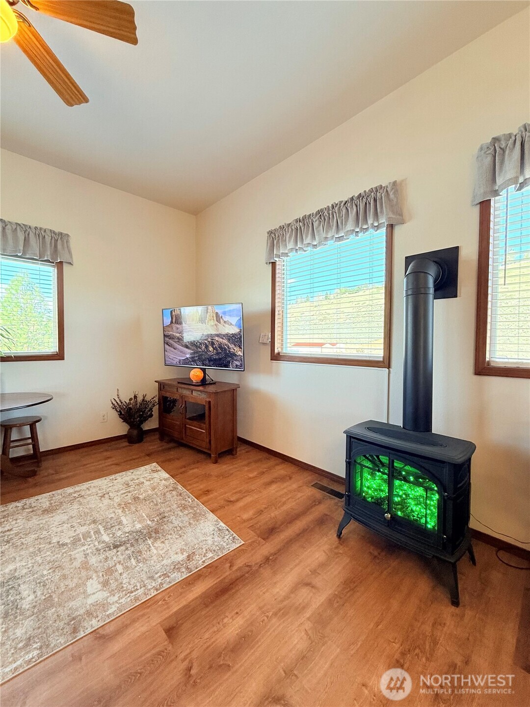 63 Shumway , Omak, WA 98841