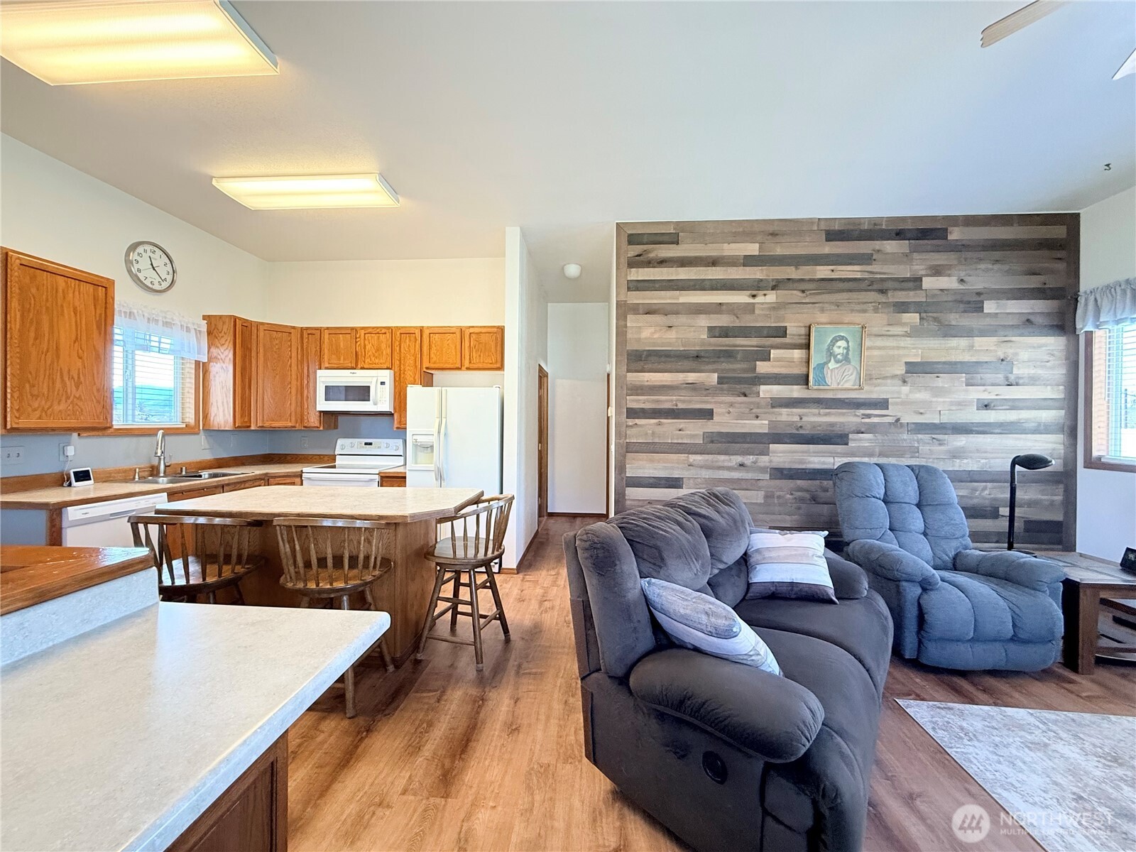 63 Shumway , Omak, WA 98841