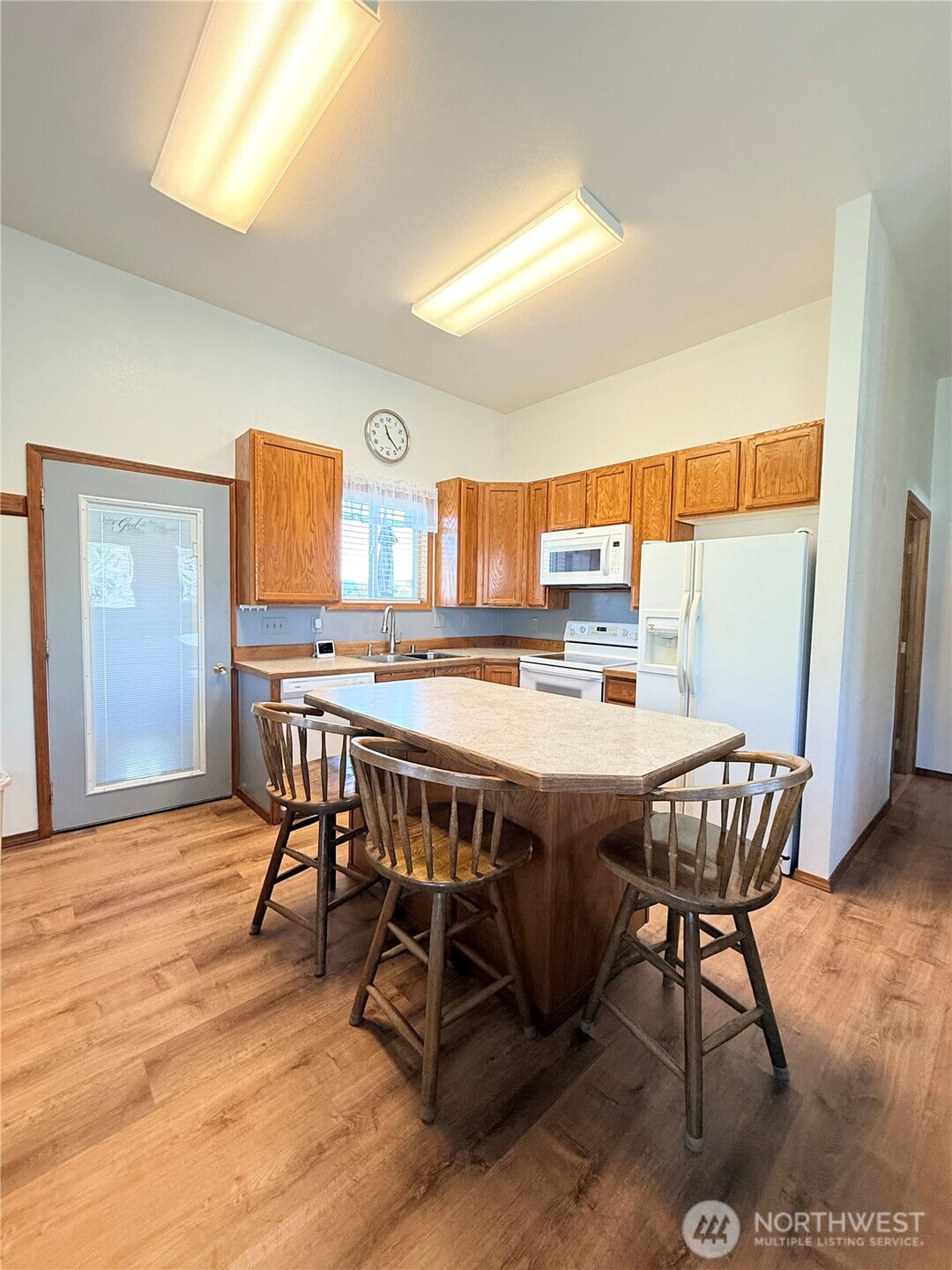 63 Shumway , Omak, WA 98841