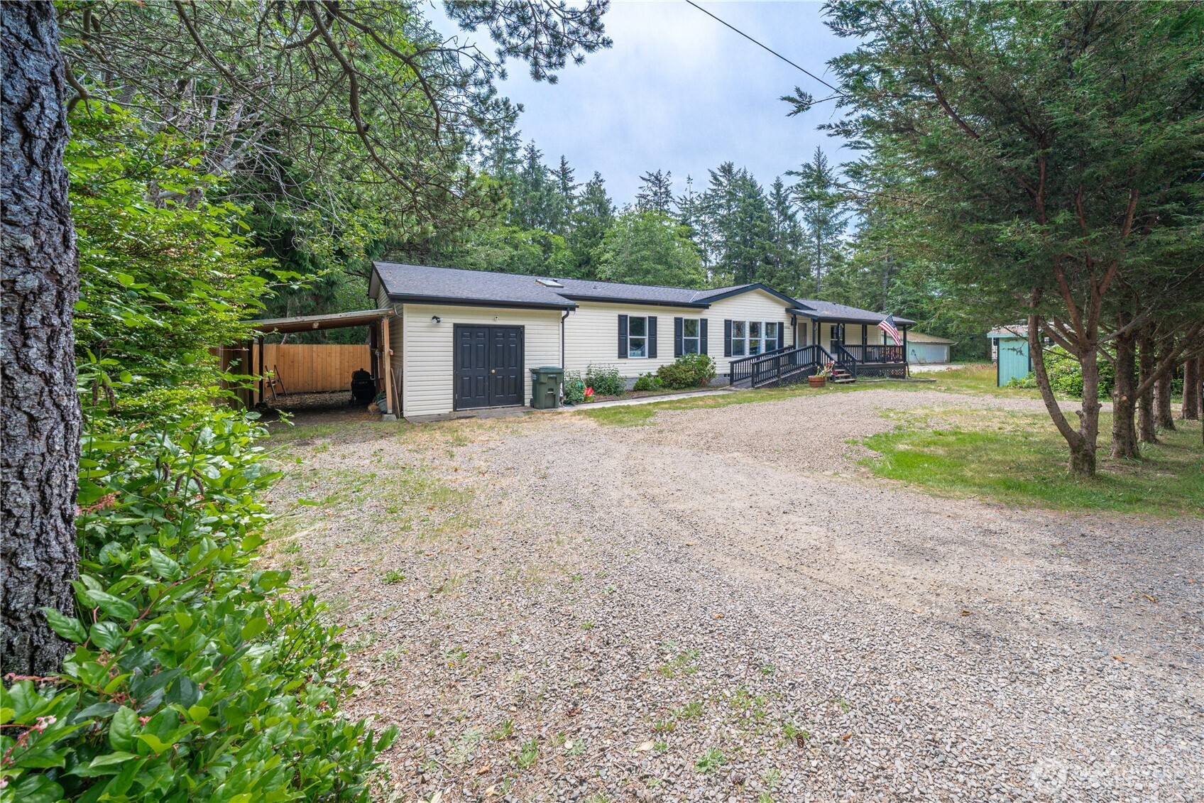 29306 O Street , Ocean Park, WA 98640