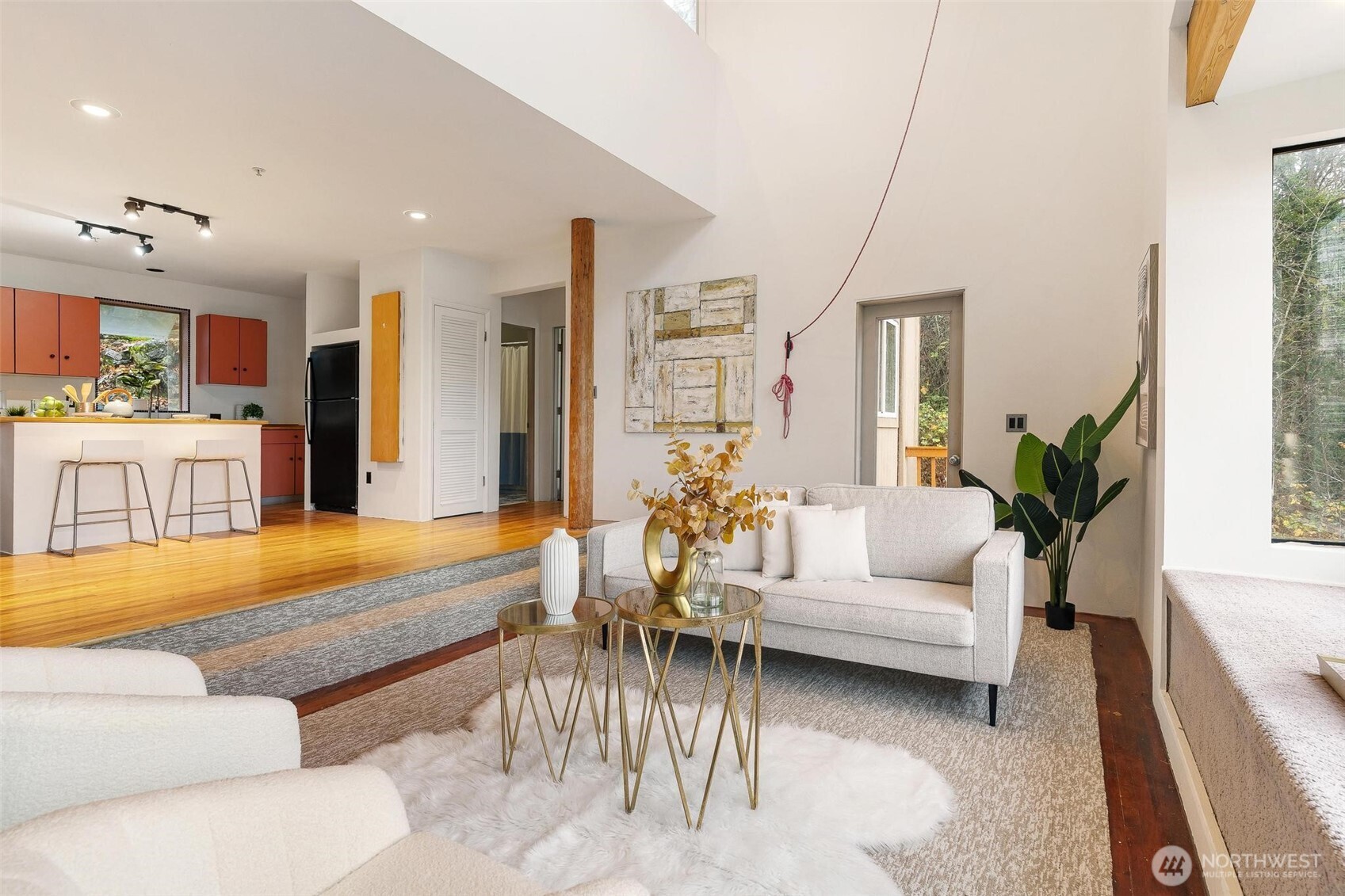 11804 90th Avenue NE, Kirkland, WA 98034