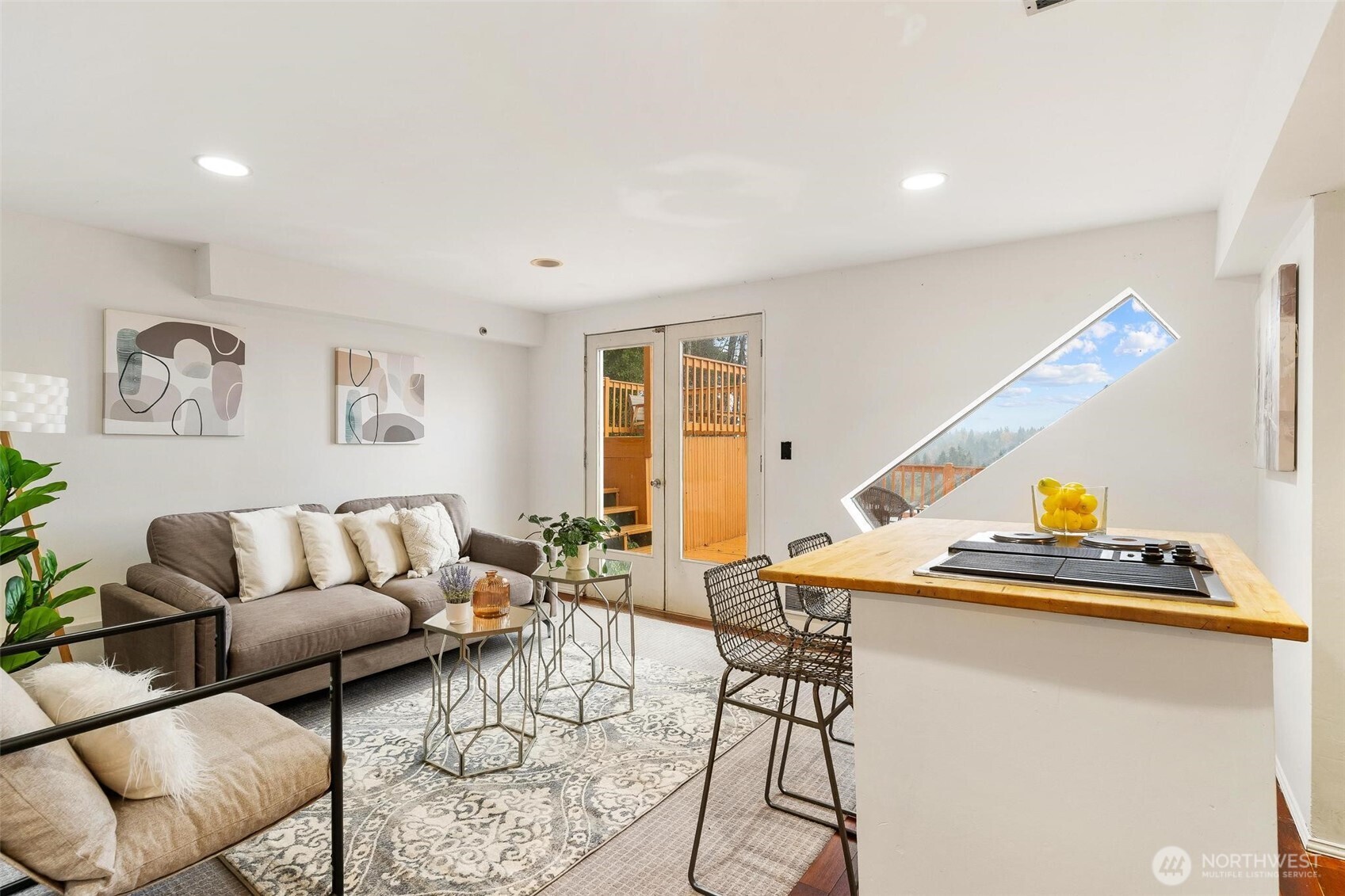 11804 90th Avenue NE, Kirkland, WA 98034