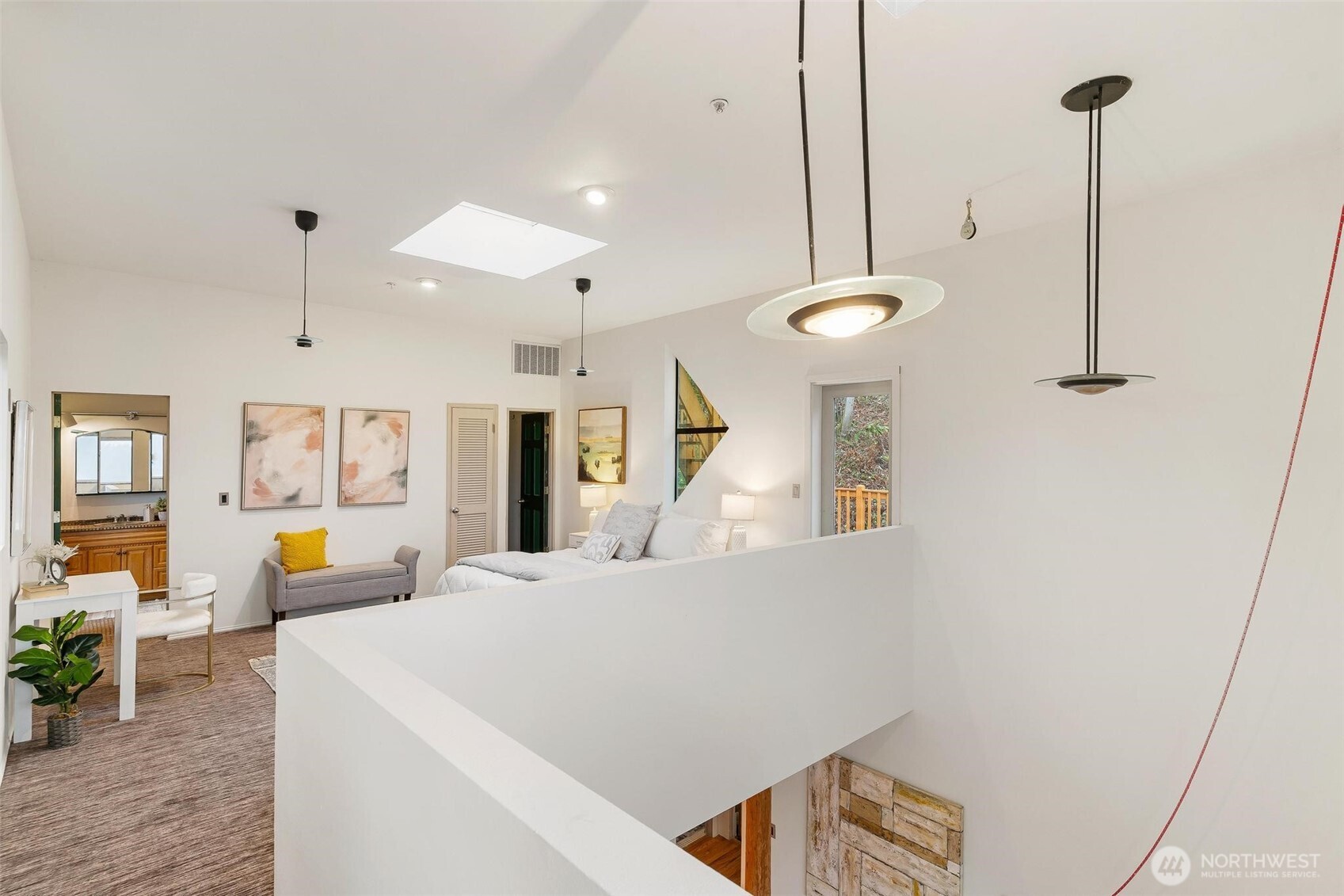 11804 90th Avenue NE, Kirkland, WA 98034