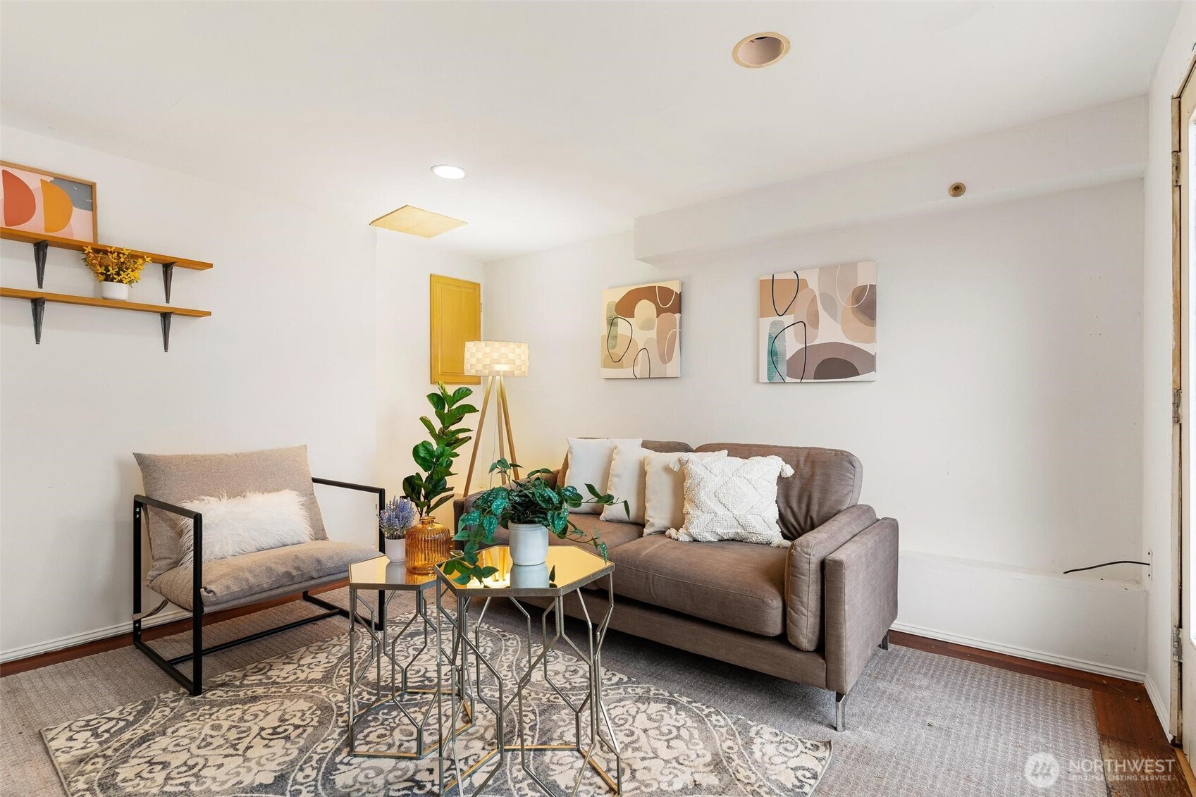 11804 90th Avenue NE, Kirkland, WA 98034