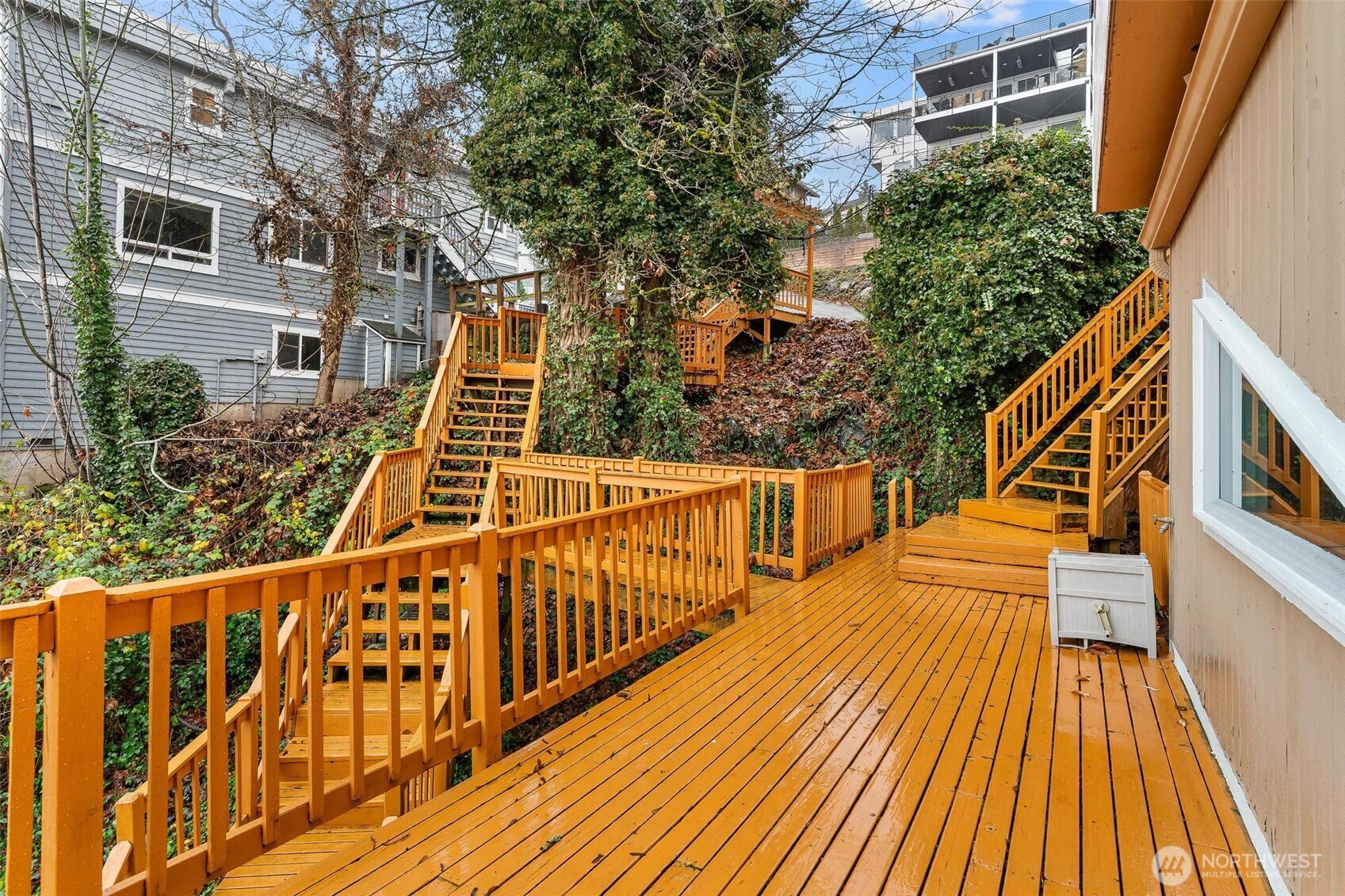 11804 90th Avenue NE, Kirkland, WA 98034